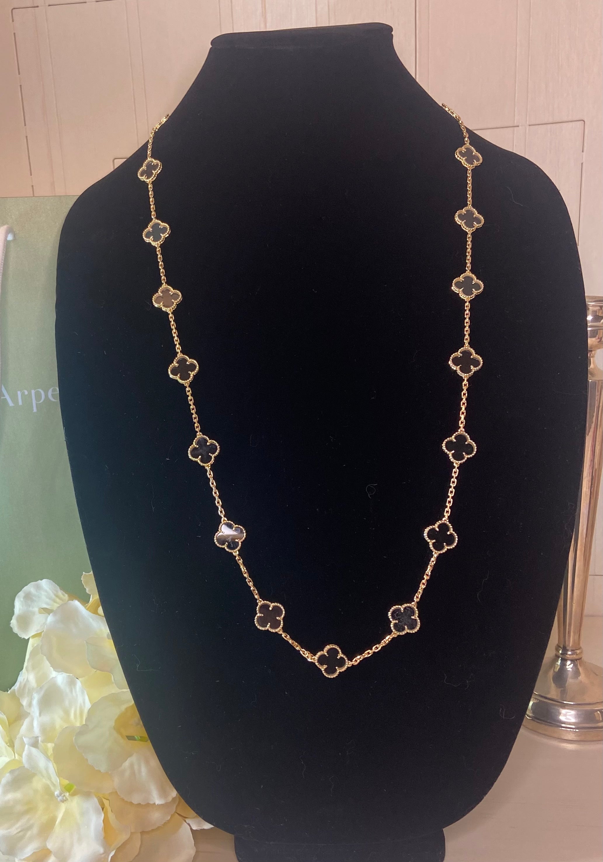 Van Cleef & Arpels Rock Crystal Vintage Alhambra 18KT Yellow Gold Necklace
